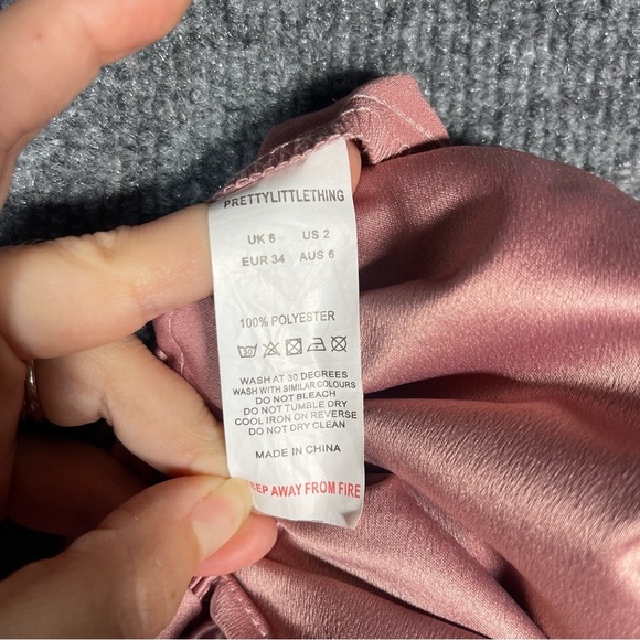 NWT Pretty Little Thing Womens 2 Pink Barbie‎ Off Shoulder Bow Flare Jumpsuit - Picture 14 of 16